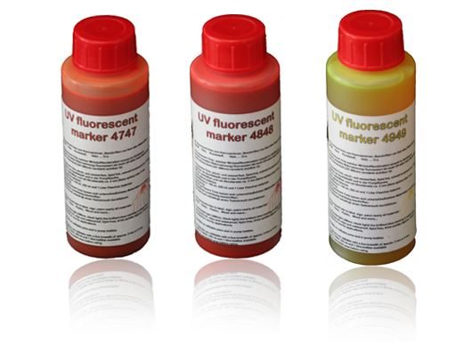 UV-Fluoreszenztinte in Flasche